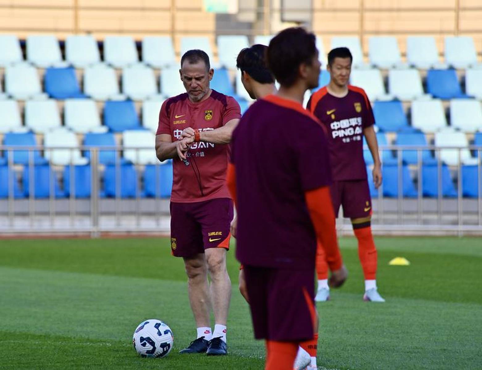 國家橄欖球隊(duì)的預(yù)覽：為新的鮮血周期奠定了基礎(chǔ) 韓國仍然需要在第一場(chǎng)比賽中放開手腳